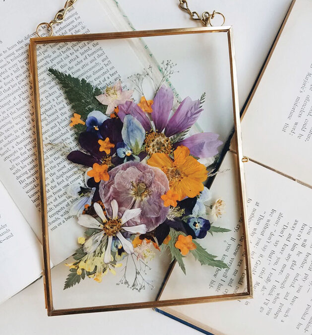 Pressed Flower Shop Turns Flowers into Timeless Art