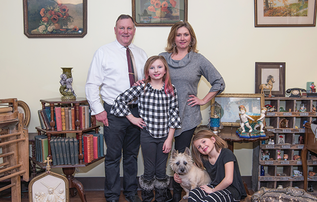 Family business Parlour Antiques