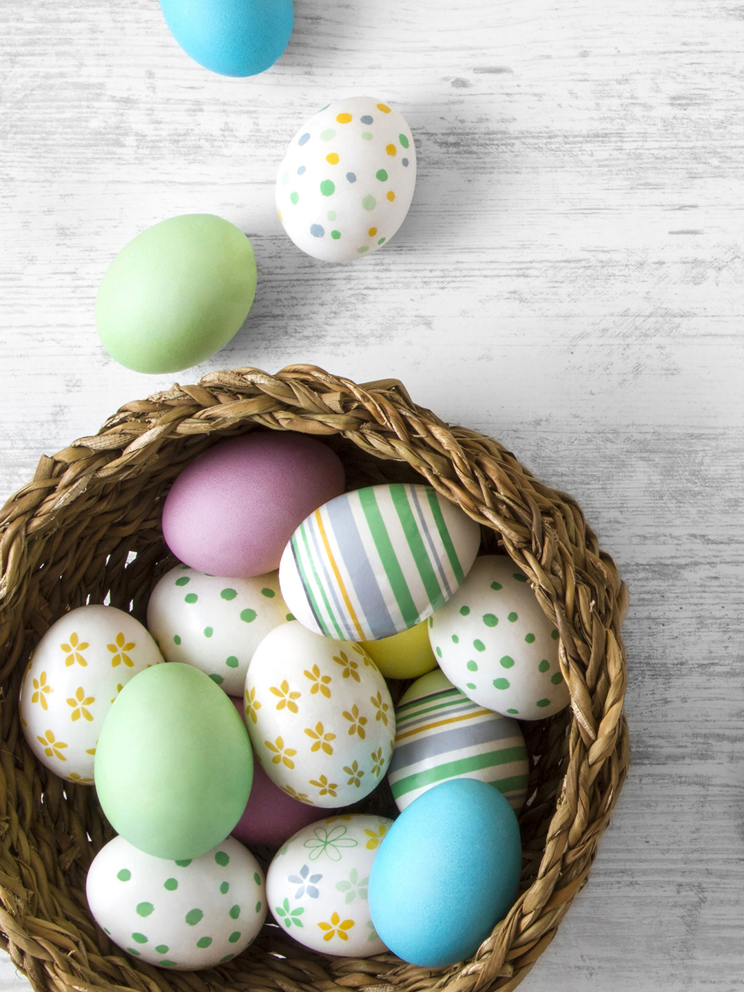 Basket of Easter egg